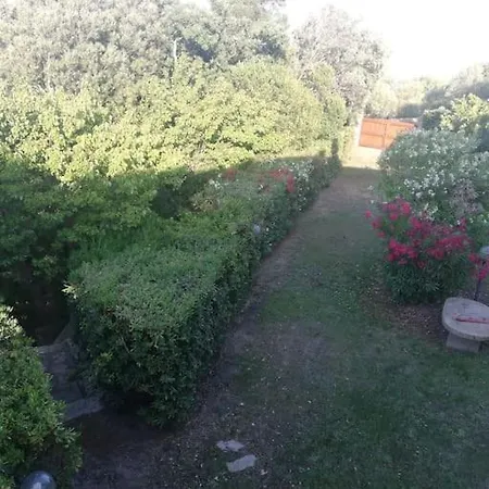 Villa Ampia Villa tranquilla con posto barca privato *