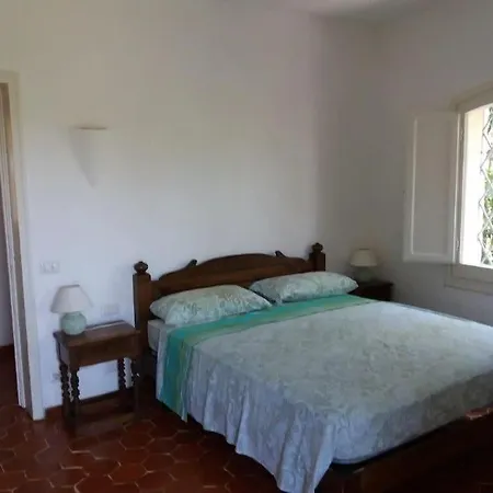 Villa Ampia Villa tranquilla con posto barca privato